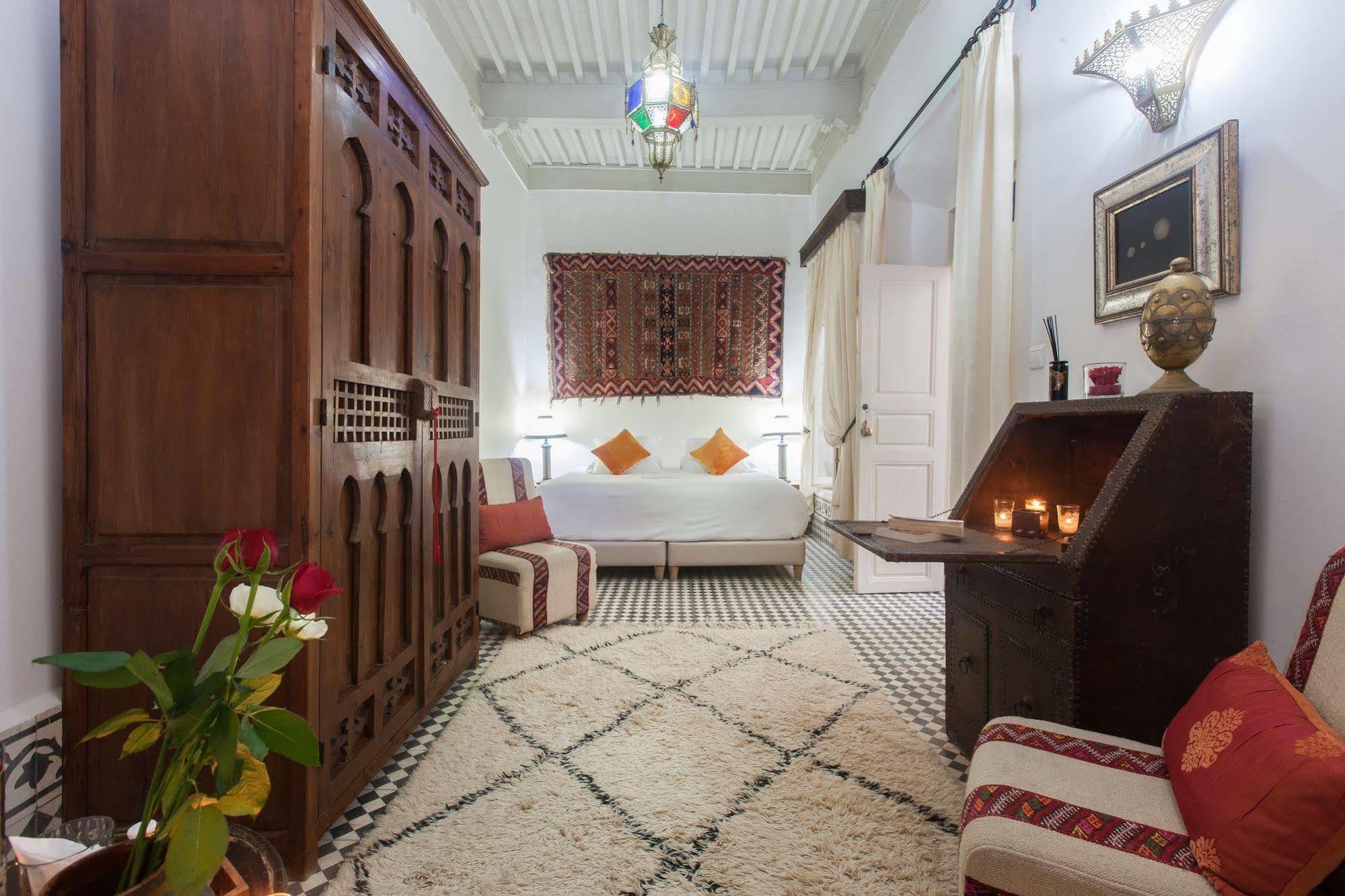 Riad Emotion Эс-Сувейра Экстерьер фото